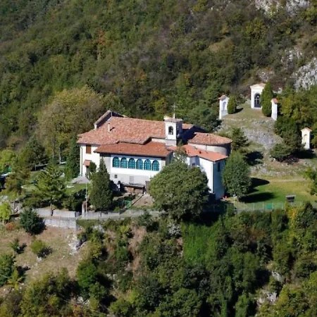 Semesterbostad Casa Criss *